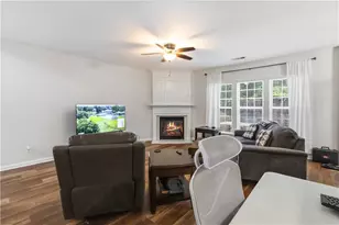 105 Finchley Dr, Roswell, GA 30076 - Photo 8