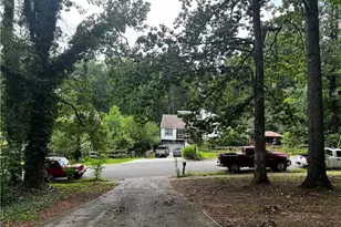2308 Spear Point Trail, Marietta, GA 30062 - Photo 2