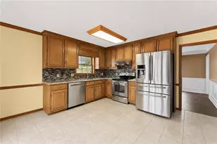 2080 Furlong Run, Lawrenceville, GA 30043 - Photo 14