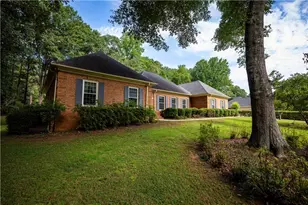341 Chesterfield Rd, Bogart, GA 30622 - Photo 8