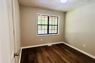 260 New Hope Dr, McDonough, GA 30252 - Photo 10