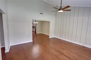 6412 Deerings Ln, Peachtree Corners, GA 30092 - Photo 10
