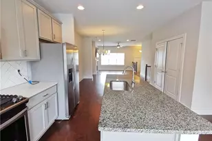 3795 Oxford Cir, Atlanta, GA 30340 - Photo 6