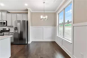 5984 Spring Wy, Stonecrest, GA 30038 - Photo 10