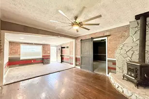 6371 Washington St, Union City, GA 30291 - Photo 2