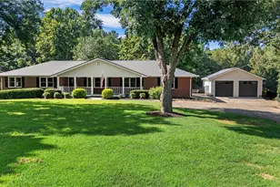 144 Hay Renfroe Dr, Dallas, GA 30157 - Photo 2