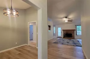 5131 Deer Path Ln, Gainesville, GA 30507 - Photo 8