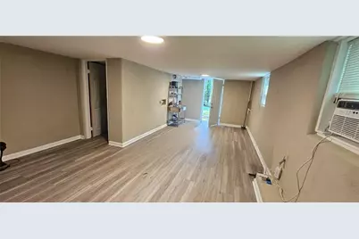 488 SW Pomona Circle SW, Atlanta, GA 30315 - Photo 2