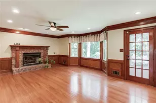 1162 Melton Dr SW, Lilburn, GA 30047 - Photo 12