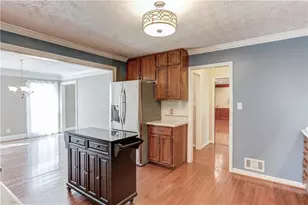 1162 Melton Dr SW, Lilburn, GA 30047 - Photo 18