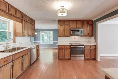 1162 Melton Drive SW, Lilburn, GA 30047 - Photo 16