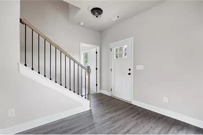 107 Winston Way, Carrollton, GA 30117 - Photo 2