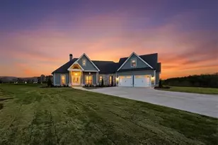303 Eminence Peak, Rydal, GA 30171 - Photo 2