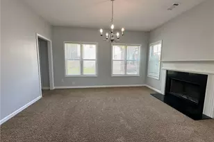 1129 Ida Woods Ct, Lawrenceville, GA 30045 - Photo 2