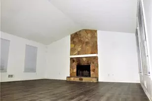 382 Cross Creek Pl, Auburn, GA 30011 - Photo 4