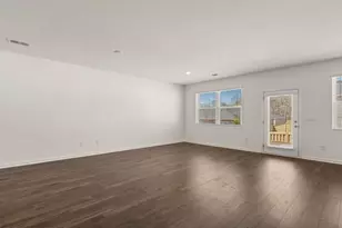 8555 Secretariat Dr, Lithonia, GA 30058 - Photo 16
