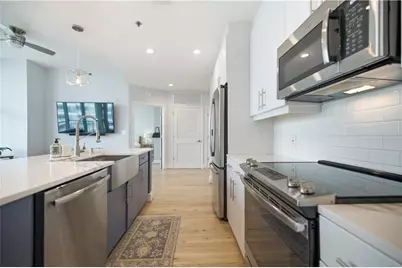 1080 Peachtree Street NE #1212, Atlanta, GA 30309 - Photo 6