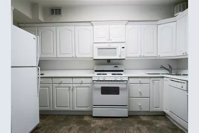 76 Laurel Forest Circle NE, Atlanta, GA 30342 - Photo 12