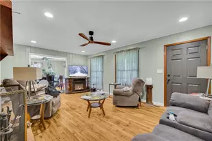 136 Frazier Hill Rd, Bishop, GA 30621 - Photo 4