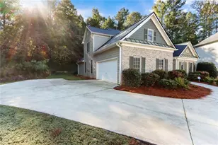 5723 Vinings Retreat Way SW, Mableton, GA 30126 - Photo 2