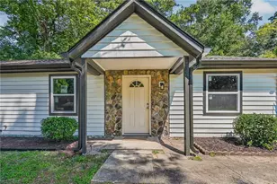 773 Whitehall Dr, Lawrenceville, GA 30043 - Photo 6