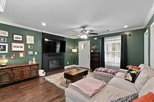 1154 Oakland Ln SW, Atlanta, GA 30310 - Photo 6