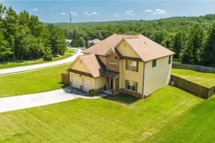 2784 Oakmont Way, Monroe, GA 30656 - Photo 2