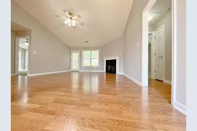 408 Lee Miller Drive, Suwanee, GA 30024 - Photo 4