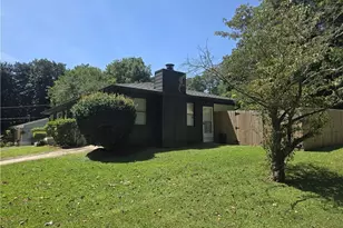 3305 Flowers Dr, College Park, GA 30337 - Photo 6