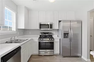 445 Buffington Dr, Union City, GA 30291 - Photo 6