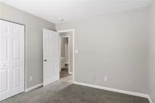 445 Buffington Dr, Union City, GA 30291 - Photo 10
