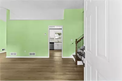 492 Rustic Ridge Circle, Lawrenceville, GA 30043 - Photo 10