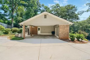 260 Abington Dr, Sandy Springs, GA 30328 - Photo 46