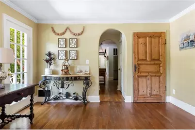 5506 Whitewood Court, Dunwoody, GA 30338 - Photo 10