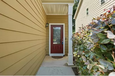 2165 Capella Circle SW, Atlanta, GA 30331 - Photo 4