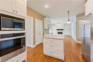 7205 Fawn Lake Dr, Alpharetta, GA 30005 - Photo 18
