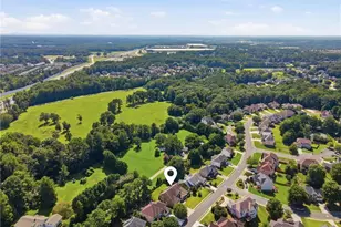 2985 Ivy Brook Ln, Buford, GA 30519 - Photo 2