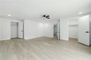 6350 Beethoven Cir, Riverdale, GA 30296 - Photo 16