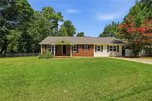 620 Smithstone Rd SE, Marietta, GA 30067 - Photo 1