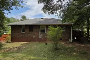 5627 Alder Dr, Forest Park, GA 30297 - Photo 2