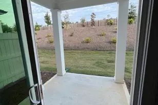 950 Sunny Lk Dr, Lawrenceville, GA 30043 - Photo 16