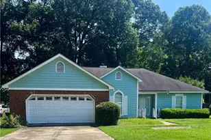 218 Hummingbird Ln, Albany, GA 31707 - Photo 2