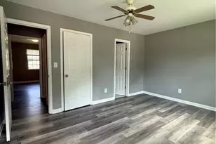 373 Sprucewood Ct, Lawrenceville, GA 30046 - Photo 4