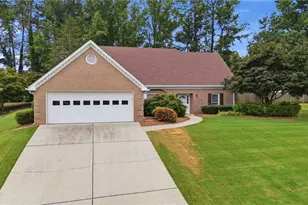 345 N Farm Dr, Alpharetta, GA 30004 - Photo 1