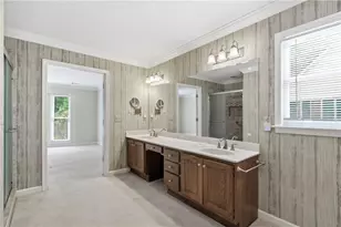 345 N Farm Dr, Alpharetta, GA 30004 - Photo 18