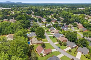 345 N Farm Dr, Alpharetta, GA 30004 - Photo 36