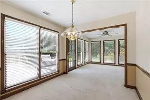 345 N Farm Dr, Alpharetta, GA 30004 - Photo 6