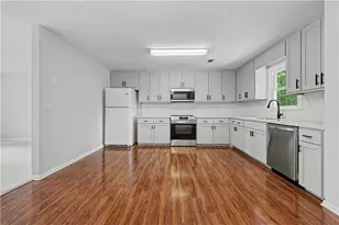 1312 Smoke Rise Ln, Auburn, GA 30011 - Photo 6