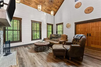 4061 Historic Old Highway 441, Clarkesville, GA 30523 - Photo 14