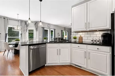 860 Valley Drive, Canton, GA 30114 - Photo 10